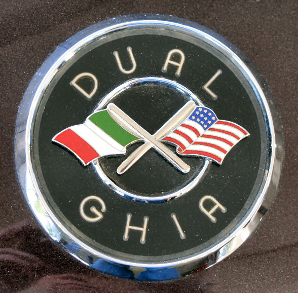 Dual-Ghia badge